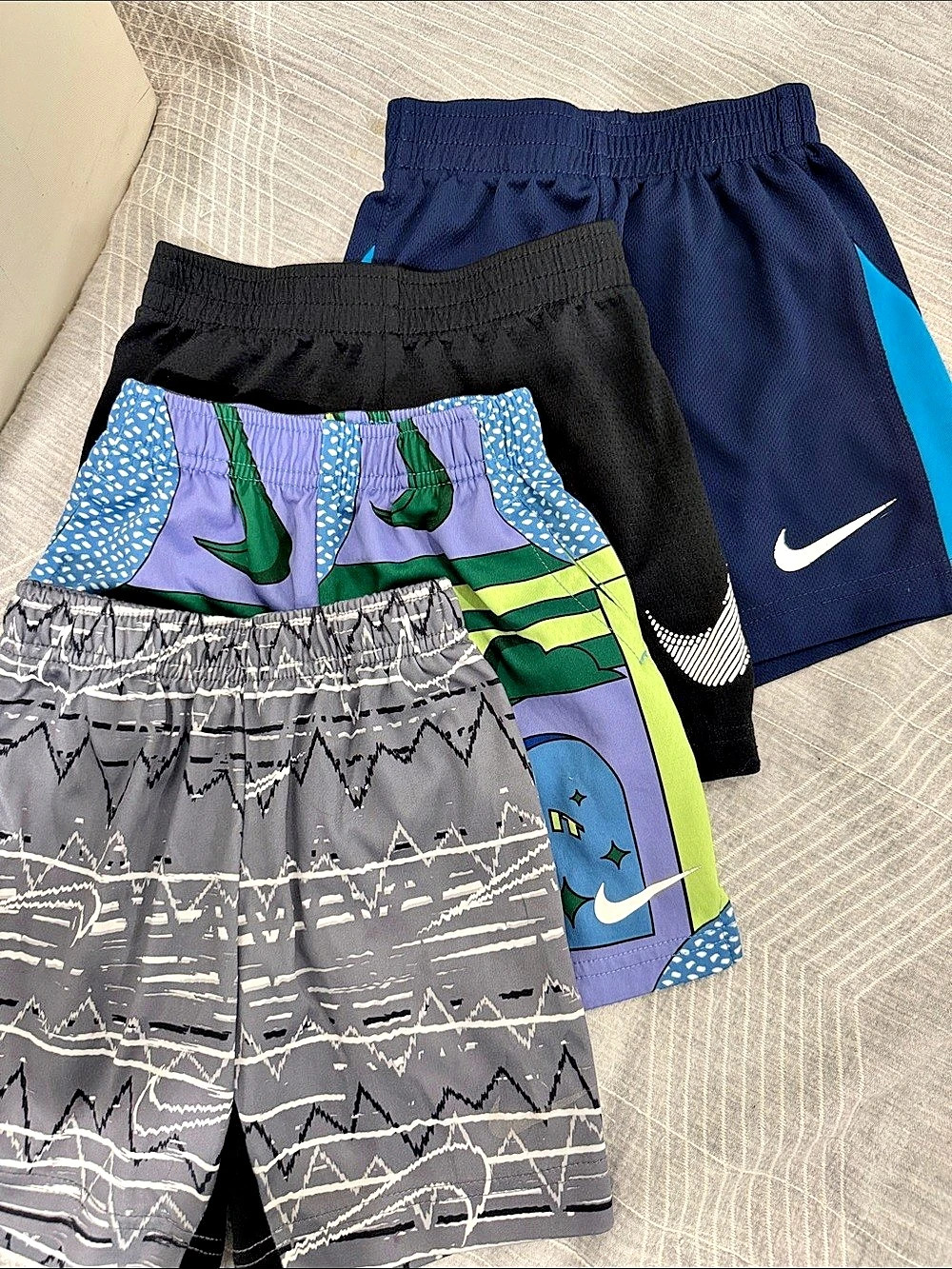Nike Boys 4T Athletic Shorts 4-Pack Blue & Black